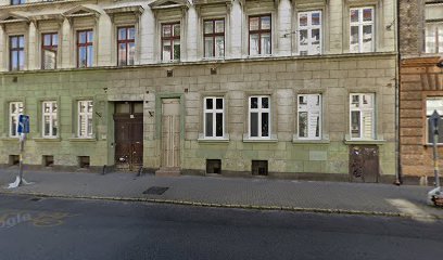 Temetkezési szolgáltató iroda épülete.